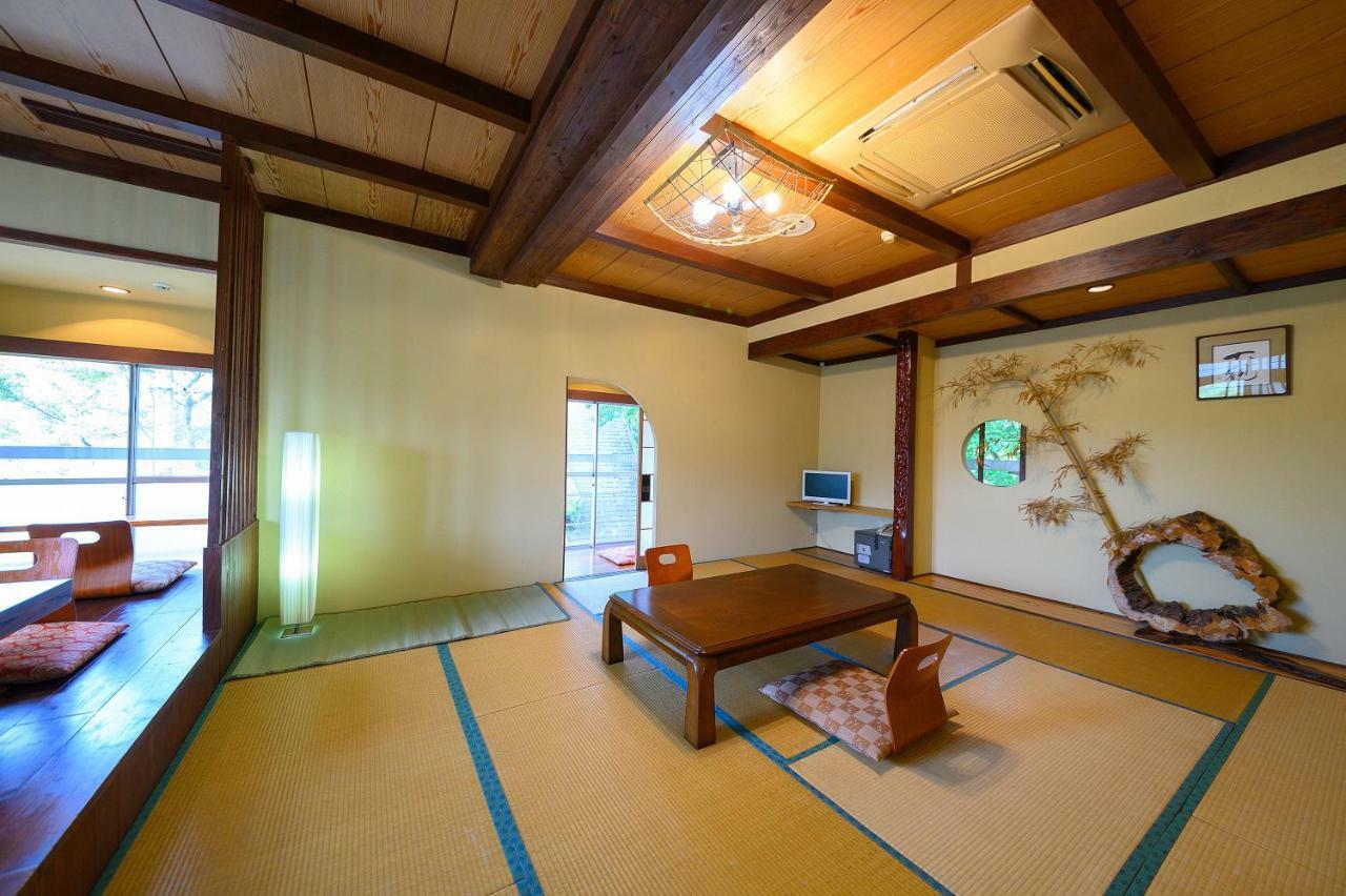 Kazeno Sanso Yamashiro Hotel Yufu Buitenkant foto