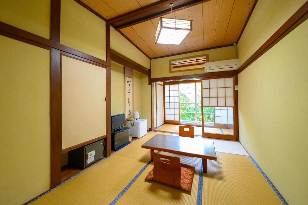 Kazeno Sanso Yamashiro Hotel Yufu Buitenkant foto